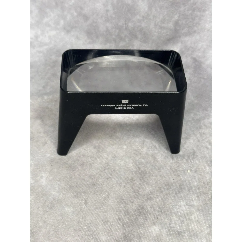 Vintage Donegan Magnifier On Stand‎ Black Magnifying Glass Lens
